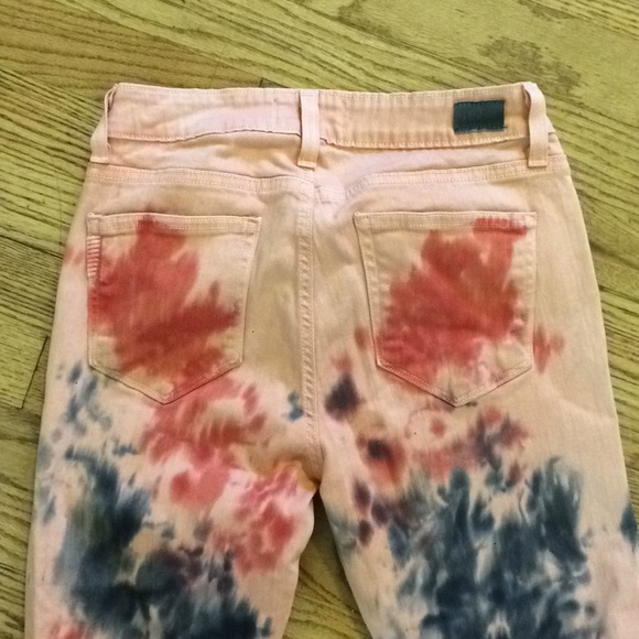 PAIGE 🌻Host Pick🌻verdugo ultra skinny in tie dye - Picture 6 of 7